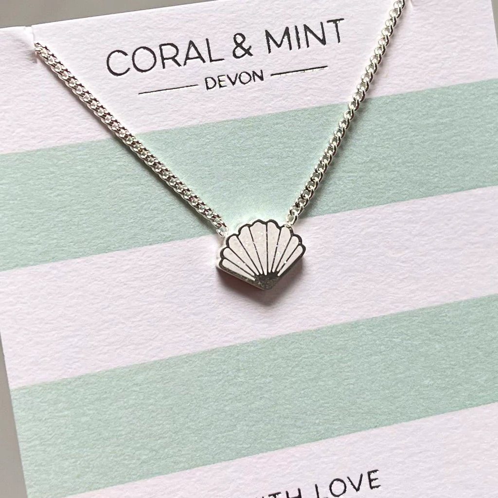 White Sparkly enamel shell necklace - Daisy Park