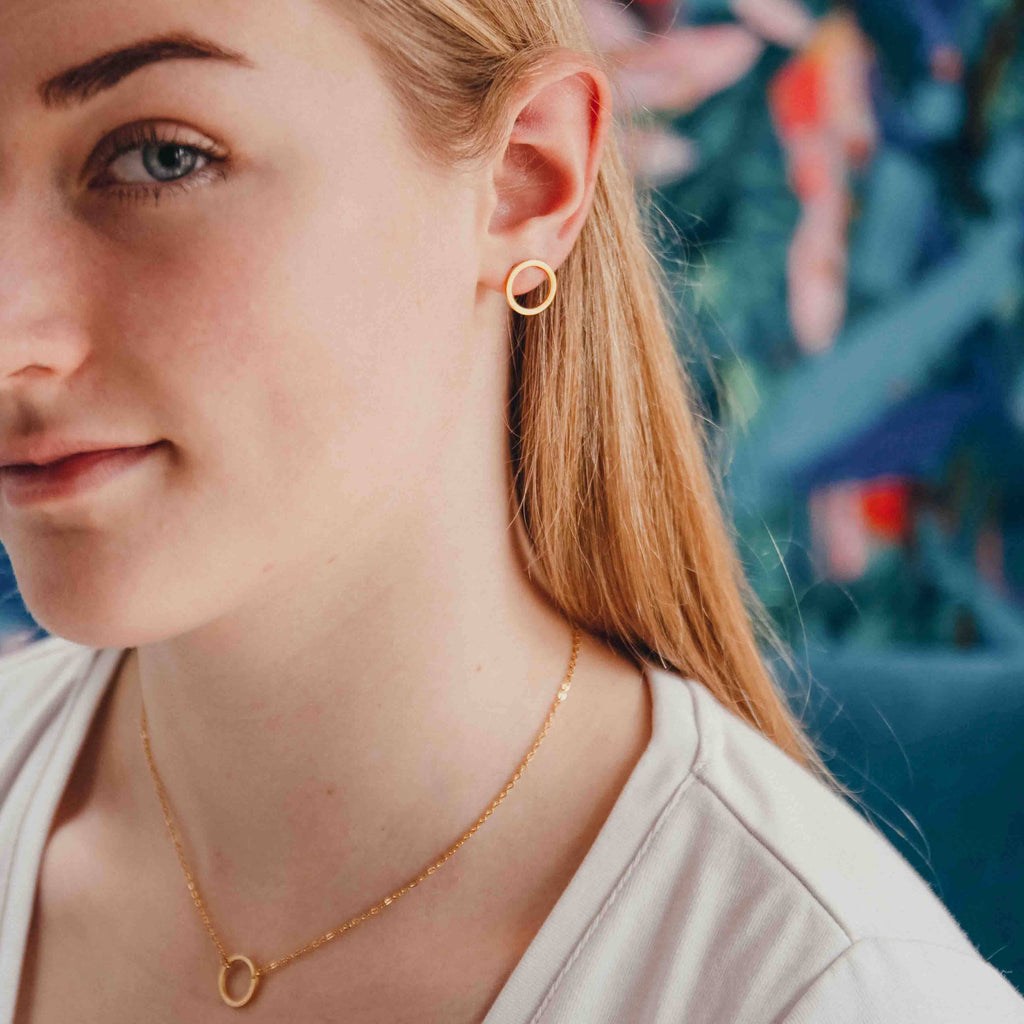 Gold Eternity Necklace - Daisy Park