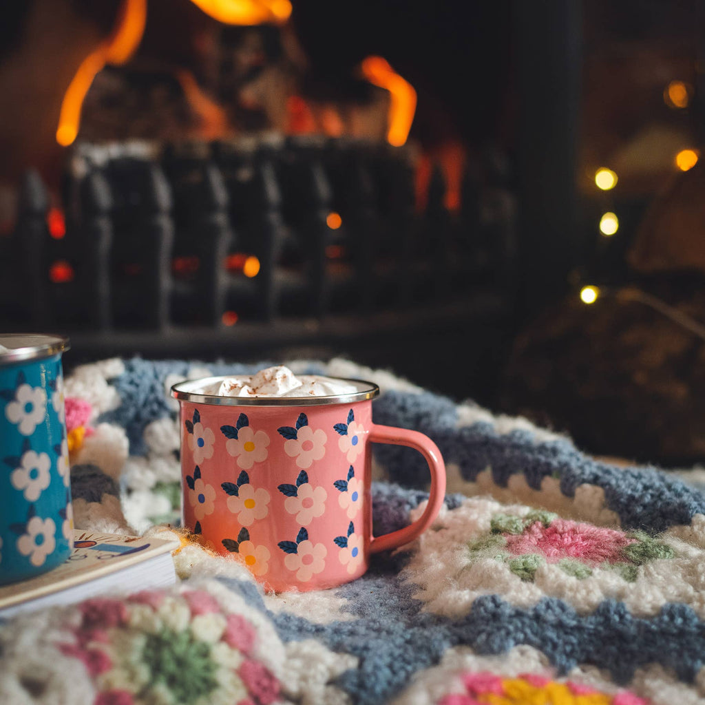Enamel retro floral print mug - Daisy Park