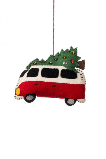 Van with Christmas tree decoration - Daisy Park