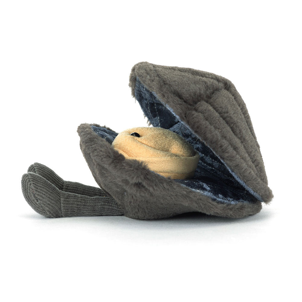 Jellycat Amuseable Michelle Mussel - MAX 1 per person - Daisy Park