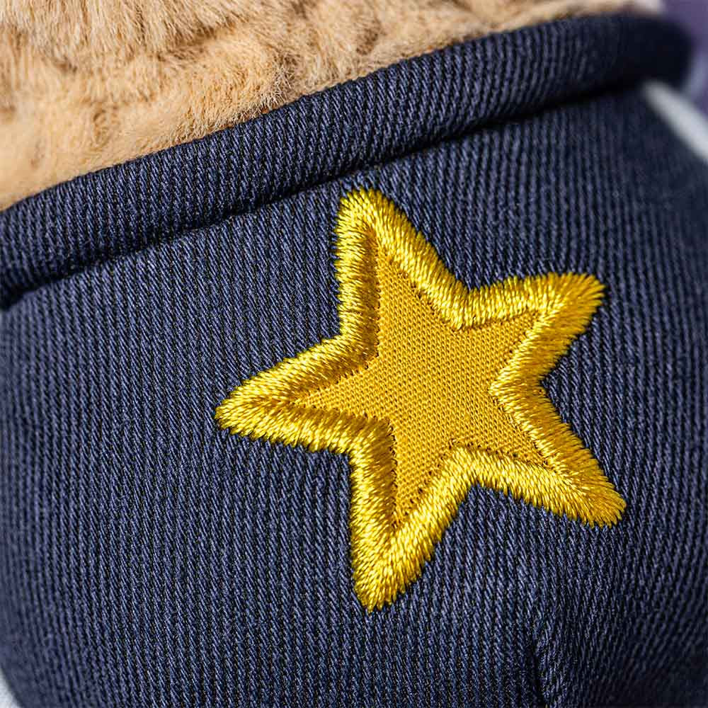 Jellycat Amuseable Peanut Star student outfit - Max 1 per person