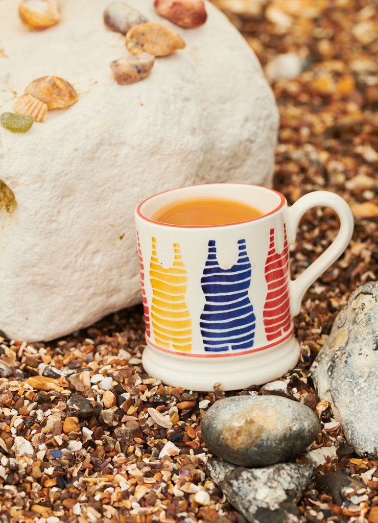 Emma Bridgewater Bathing suit 1/2pint mug - Daisy Park