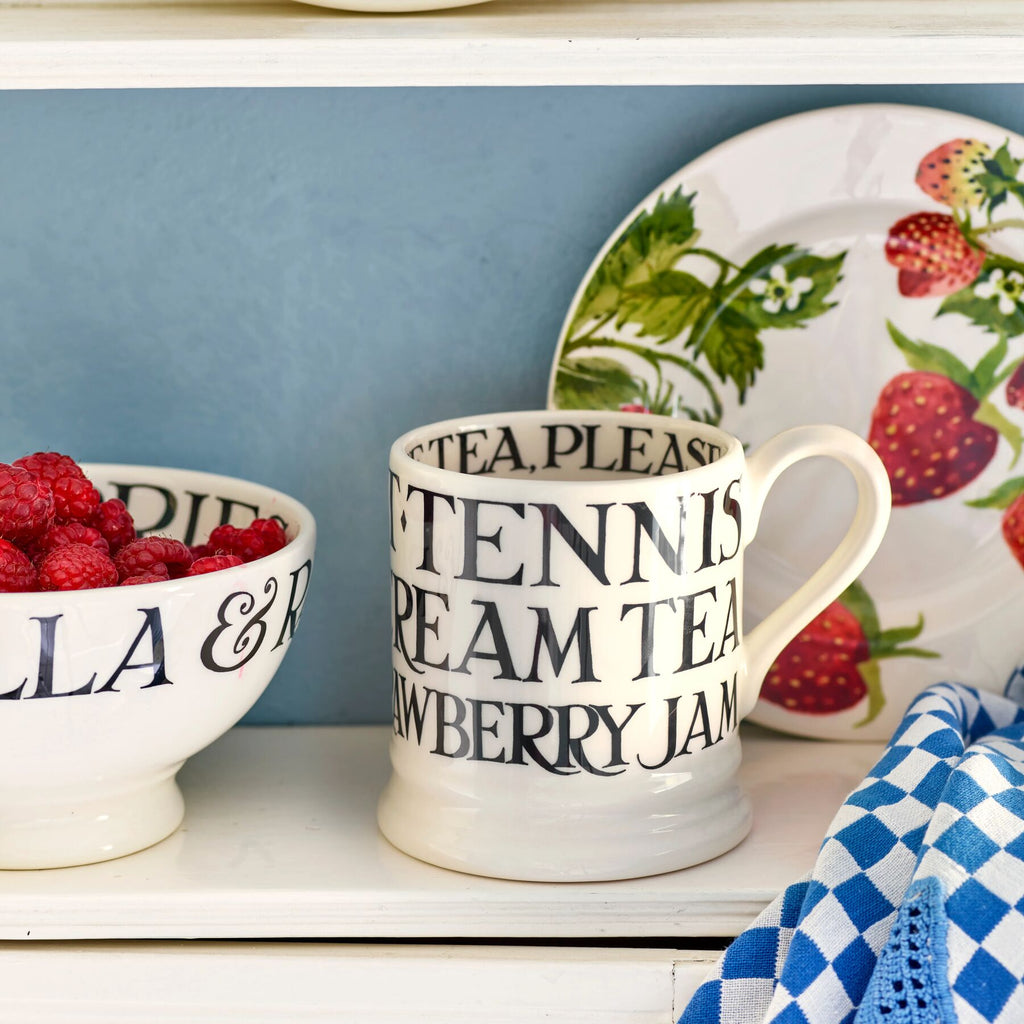 Emma Bridgewater Black Toast Cream tea 1/2 Pint Mug - Daisy Park