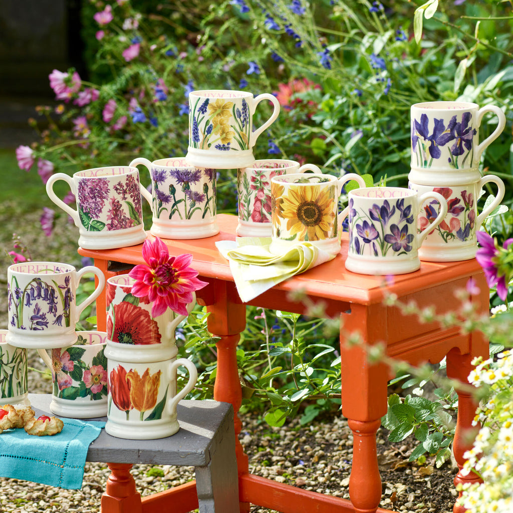 Emma Bridgewater Crocus 1/2 Pint Mug - Daisy Park