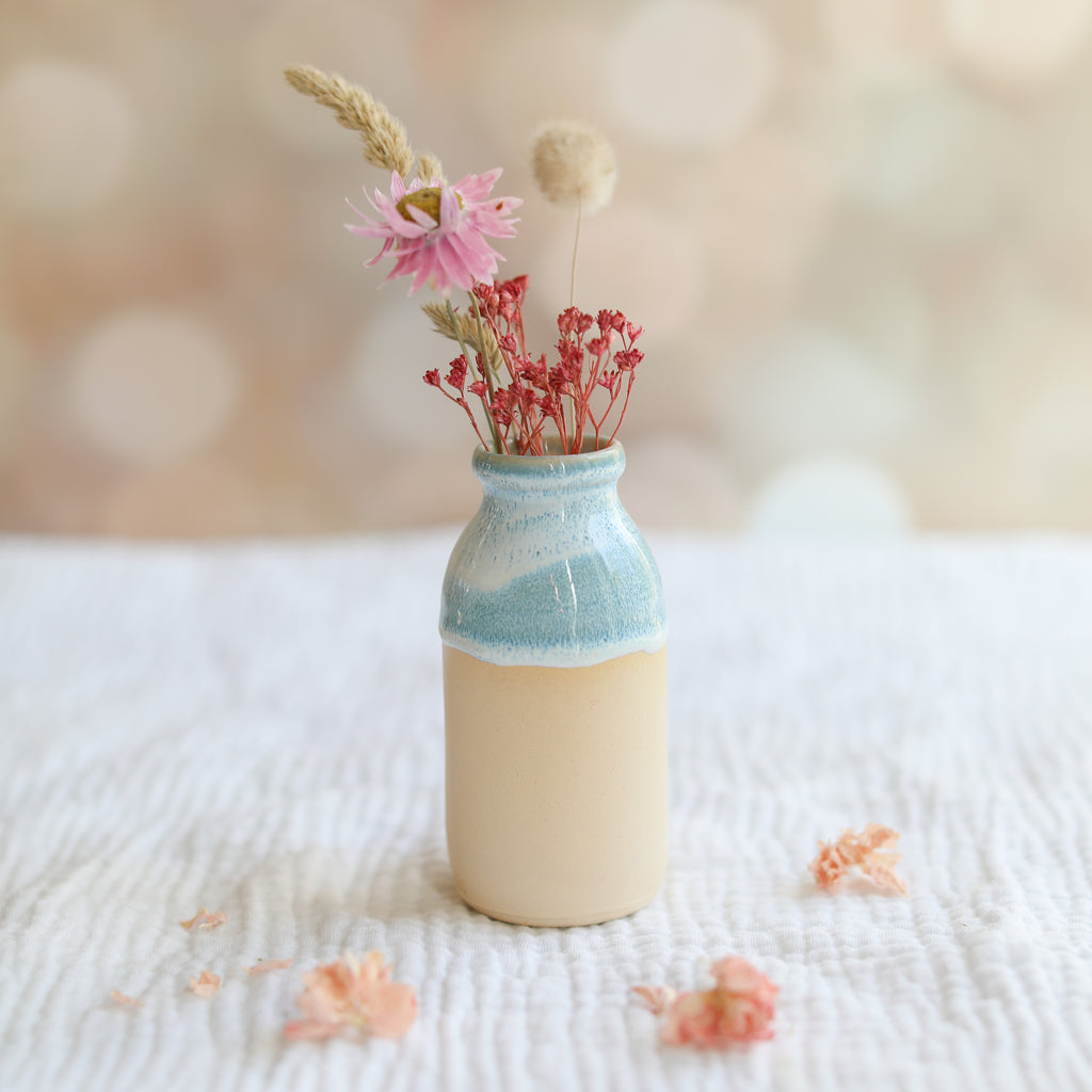 Coast ceramic milk bottle vase - Daisy Park