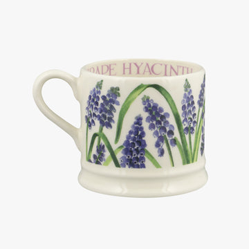 Emma Bridgewater Grape hyacinths small mug - Daisy Park