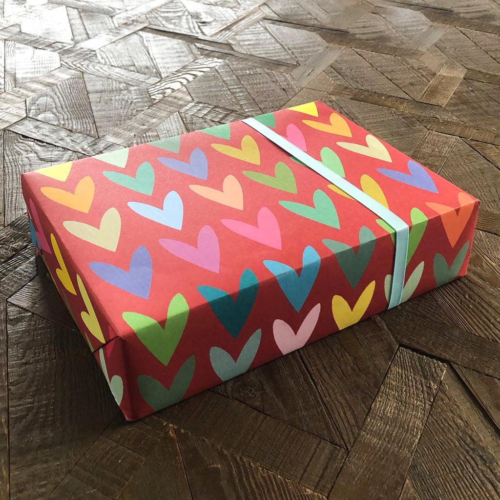 Red hearts wrapping paper - Daisy Park