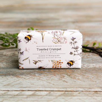 Toasted Crumpet Jasmine & Honeysuckle soap - Daisy Park