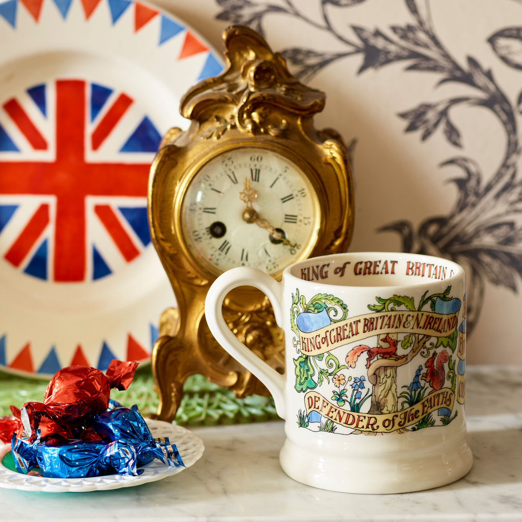Emma Bridgewater King Charles 1/2pt mug - Daisy Park