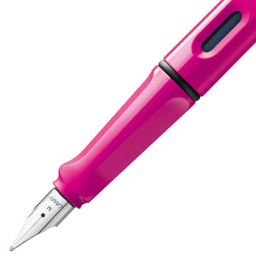 Lamy Safari Pink fountain pen - Daisy Park