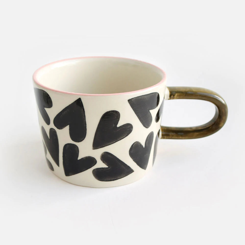 Mono Hearts ceramic mug - Daisy Park