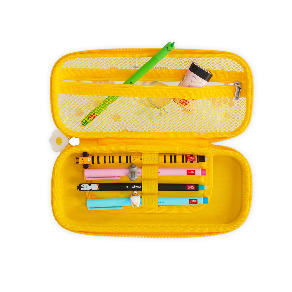 Legami Wonderwow pencil case - Daisy Park