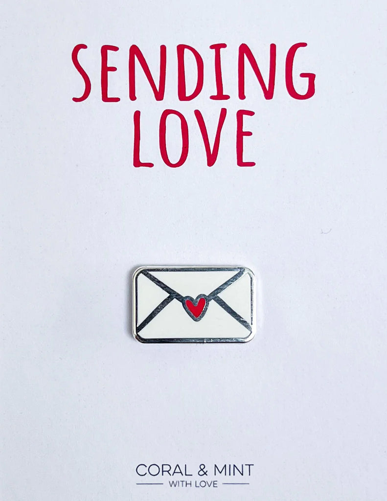 Sending Love enamel pin - Daisy Park