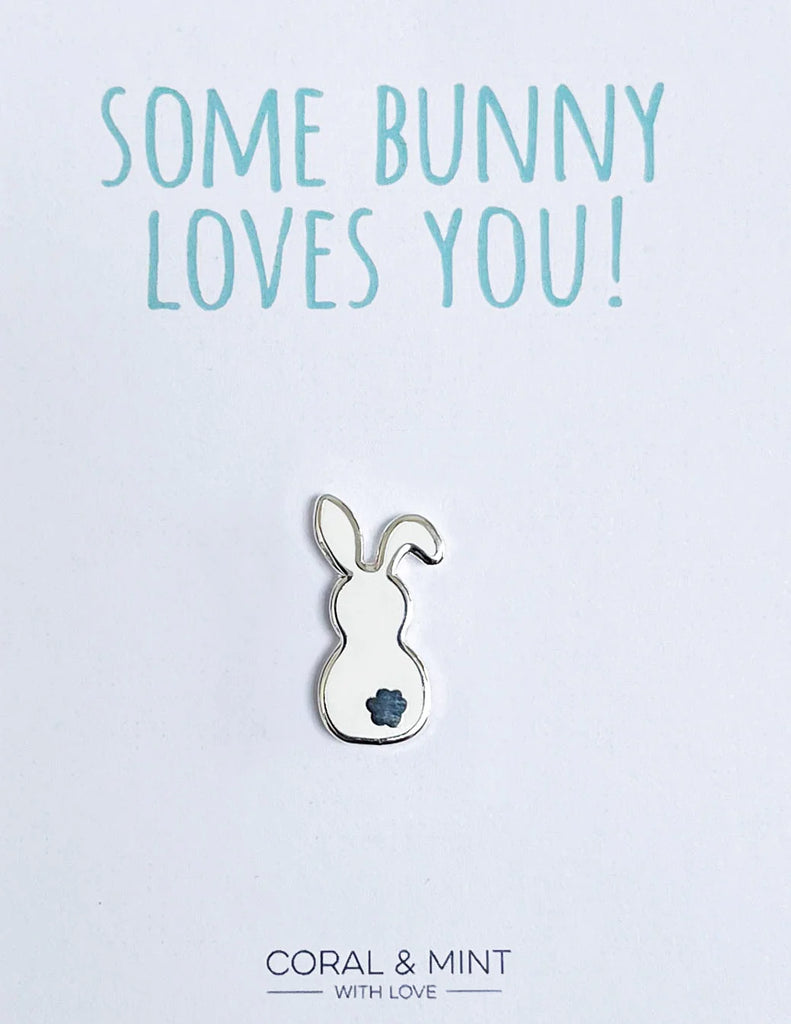 Some bunny loves you enamel pin - Daisy Park