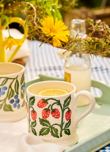 Emma Bridgewater Raspberries 1/2pt mug - Daisy Park