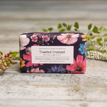 Toasted Crumpet Rhubarb and Clotted cream soap - Daisy Park