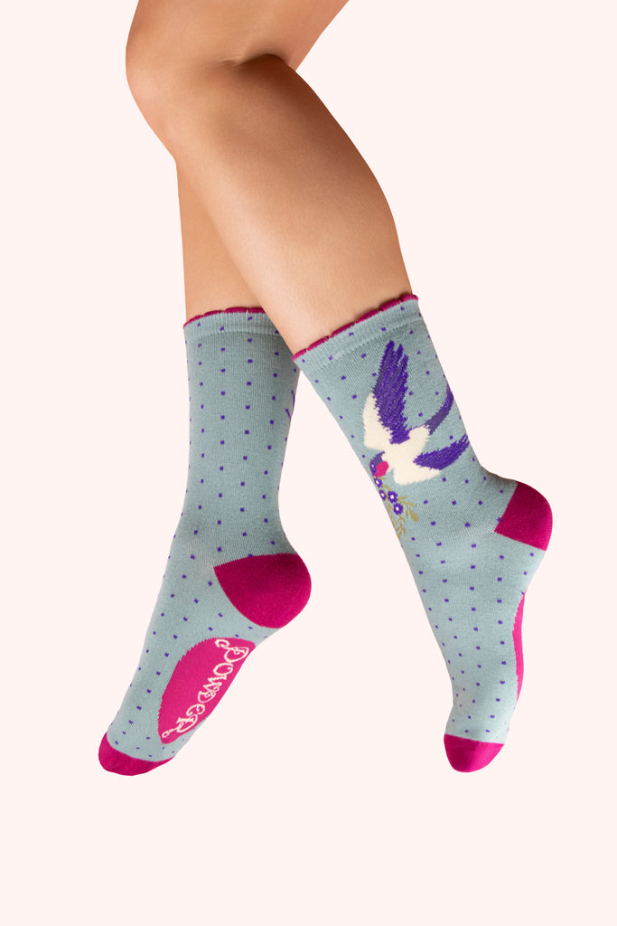 Swooping Swallow ankle socks - Daisy Park