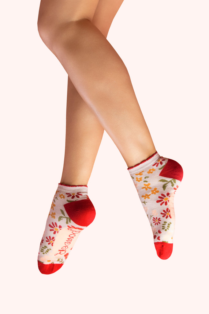 Wild Flowers Cream ankle trainer socks - Daisy Park
