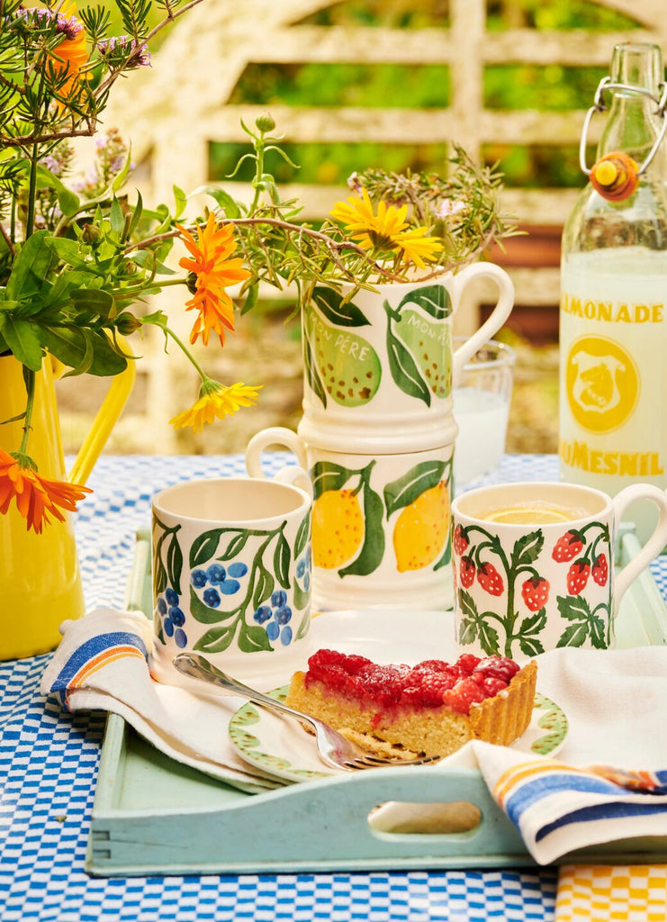 Emma Bridgewater Blueberries 1/2pt mug - Daisy Park