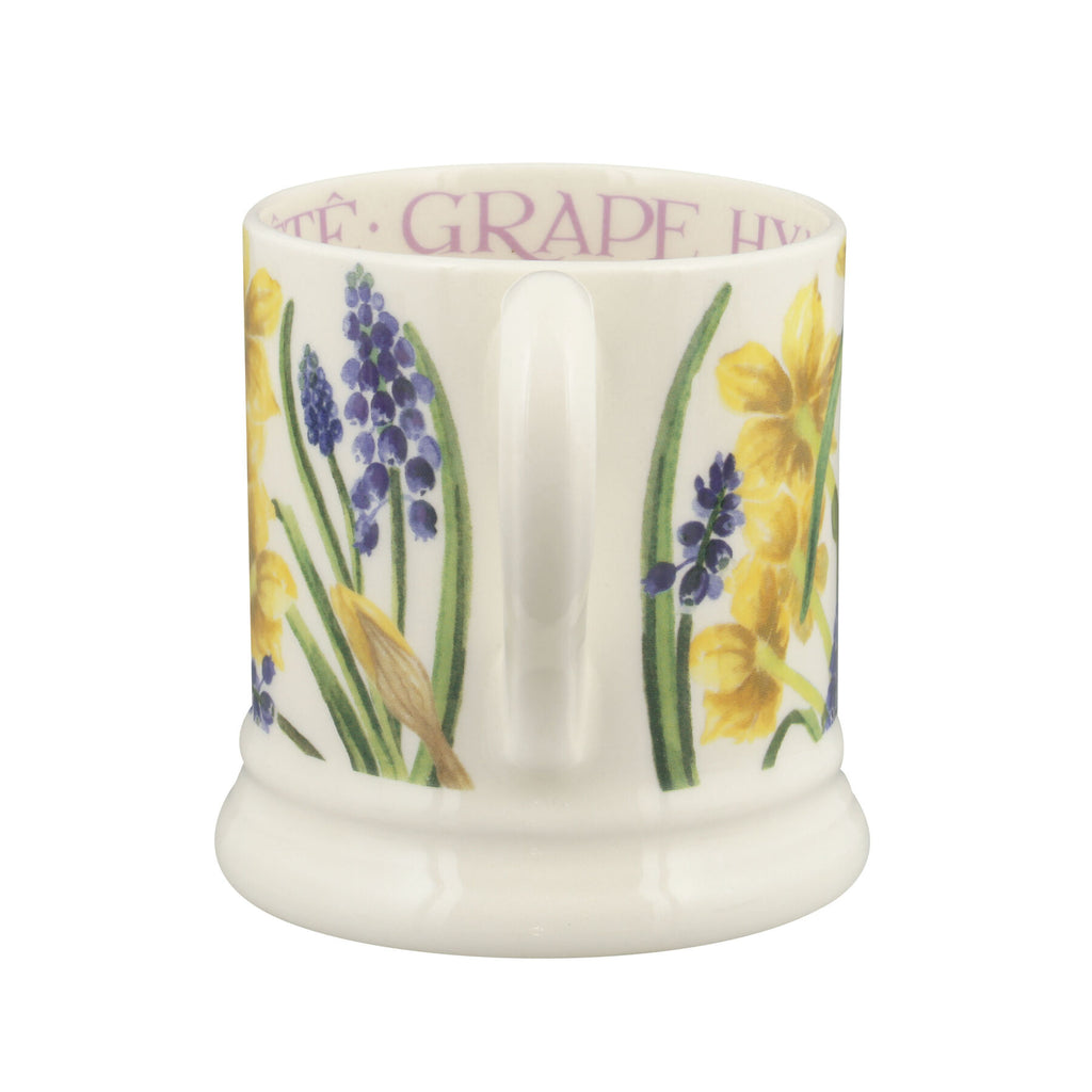 Emma Bridgewater Tete-A-Tete & grape hyacinth 1/2 Pint Mug - Daisy Park