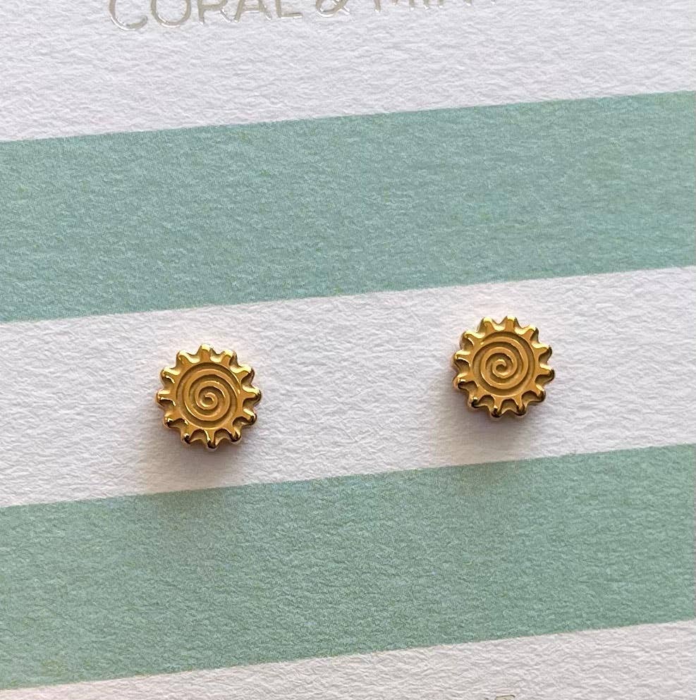 Gold Sun Studs - Daisy Park