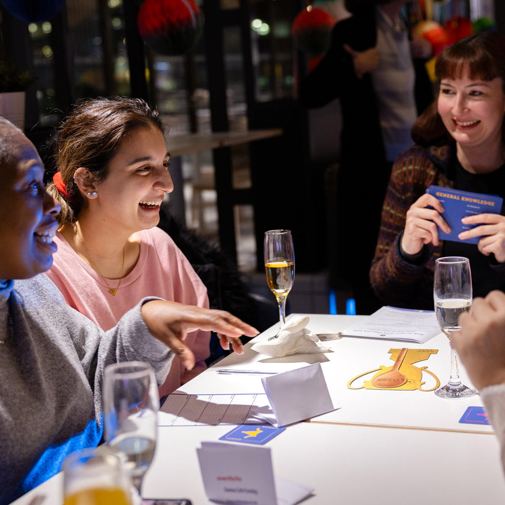 Host your own pub quiz - Daisy Park