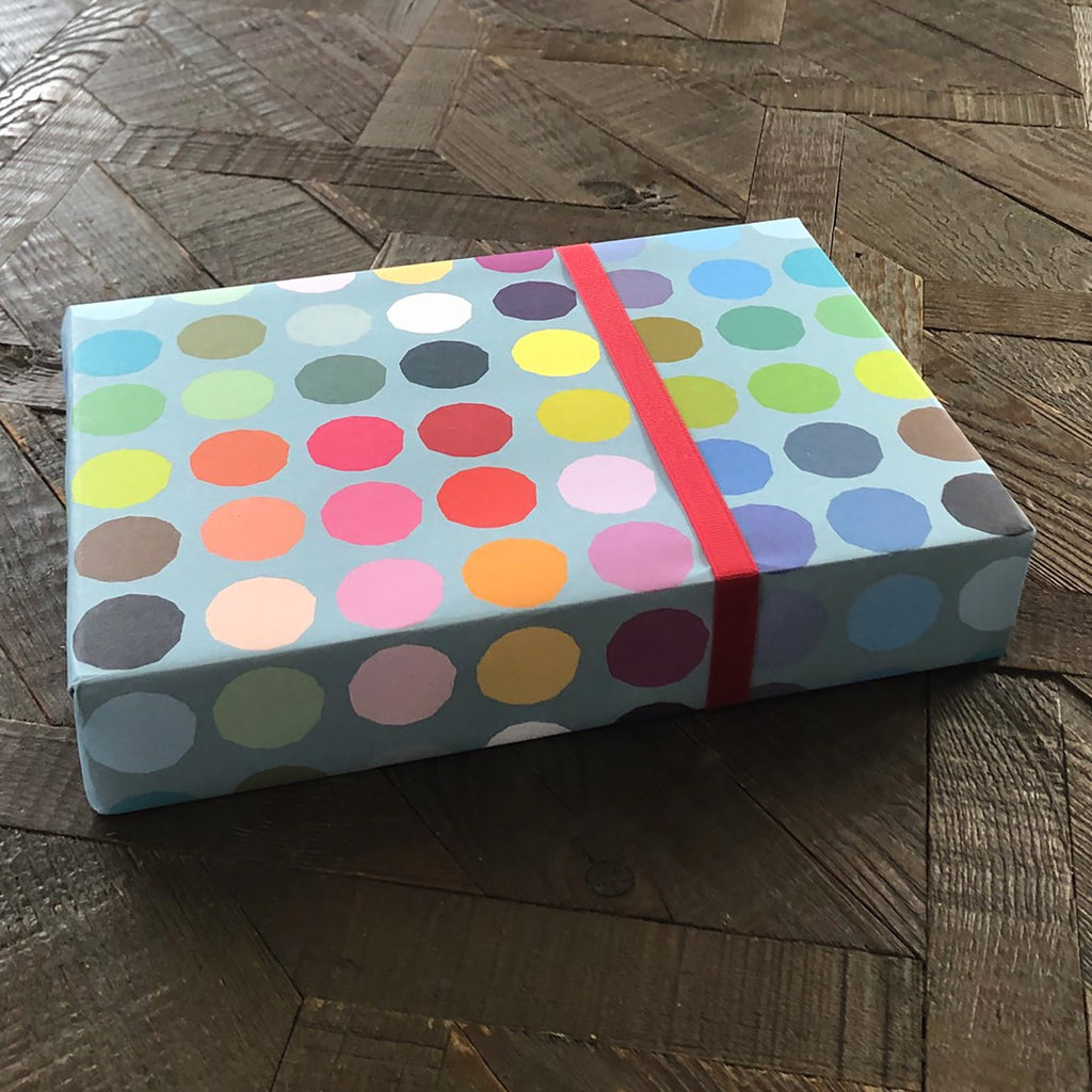 Spots and dots wrapping paper - Daisy Park