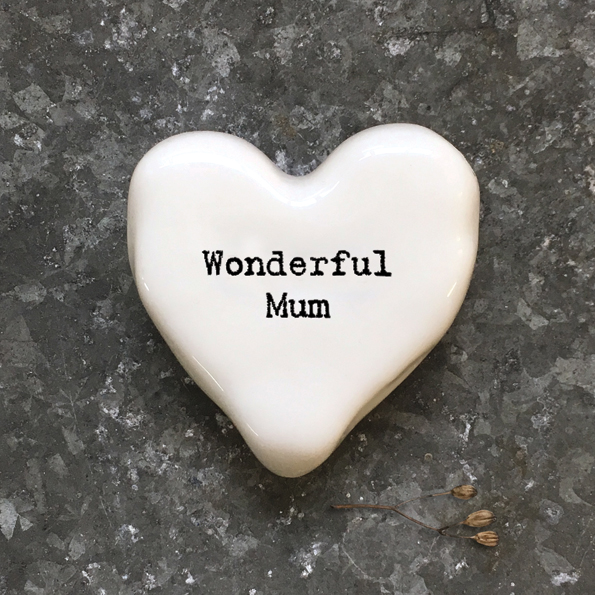 White Heart Token - Wonderful Mum - Daisy Park