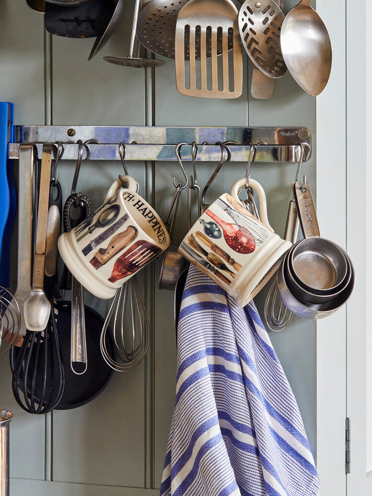 Emma Bridgewater Cooking from scratch 1/2 Pint Mug - Daisy Park