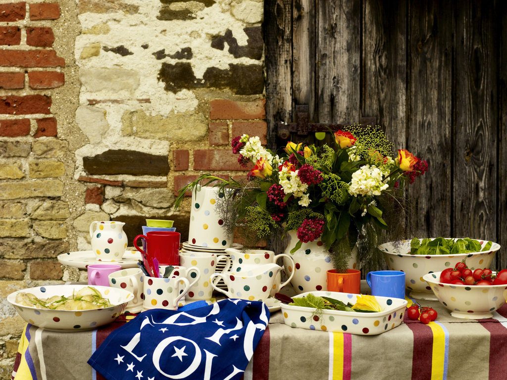 Emma Bridgewater Polka dot 1/2pt jug - Daisy Park