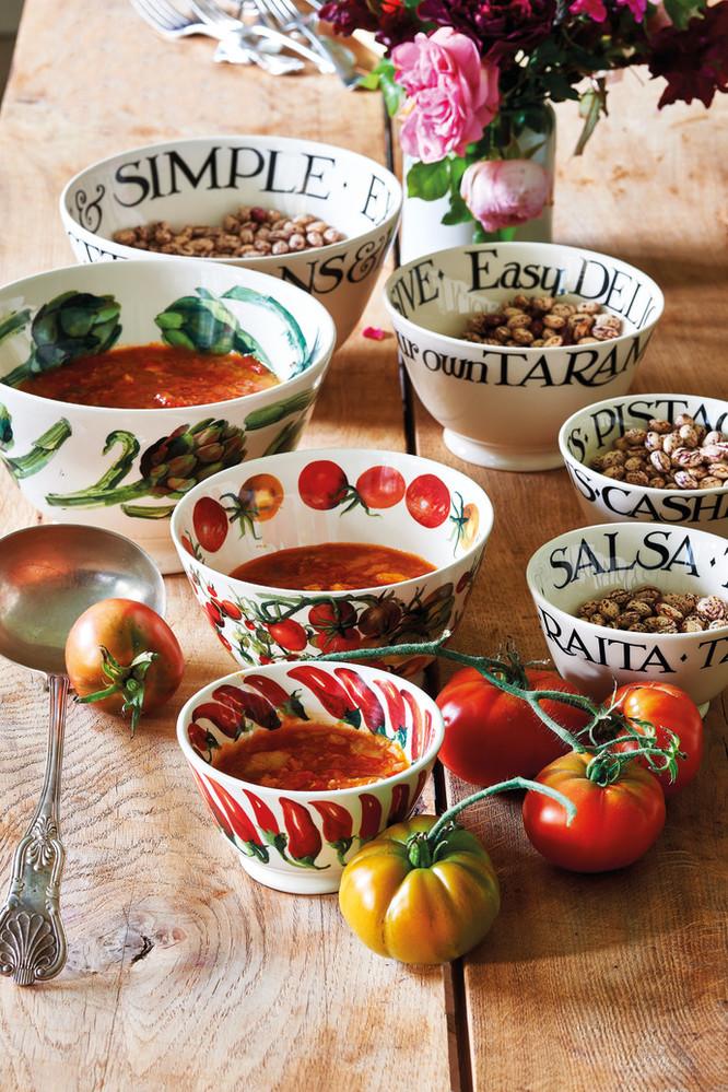 Emma Bridgewater Vegetable Garden Tomatoes Medium Old Bowl - Daisy Park