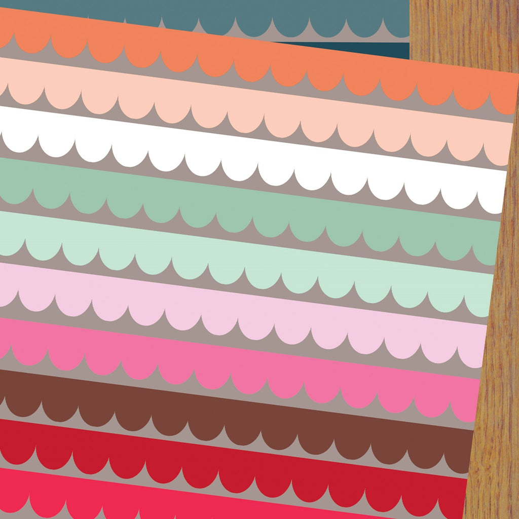 Scallop wrapping paper - Daisy Park