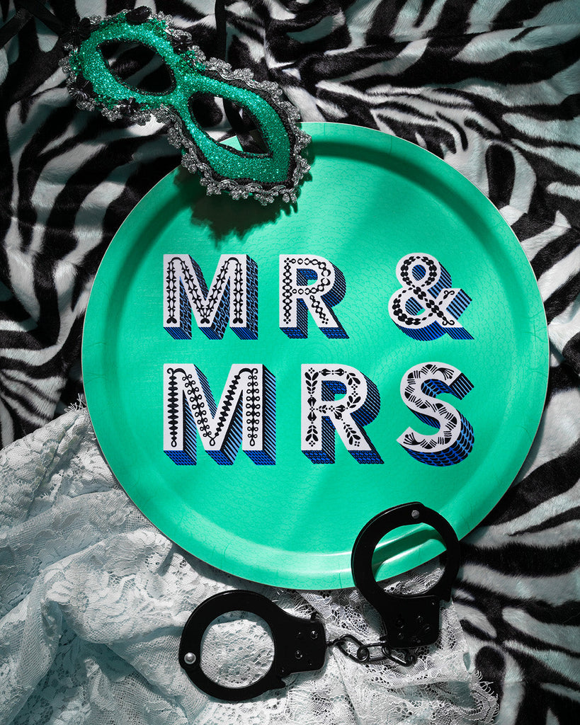 Asta Barrington Mr & Mrs green 31cm Round Tray - Daisy Park