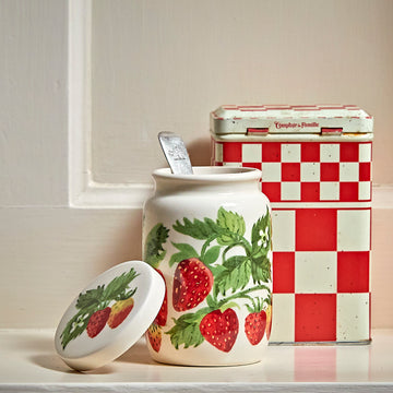 Emma Bridgewater Vegetable Garden Strawberries Medium Jam Jar - Daisy Park